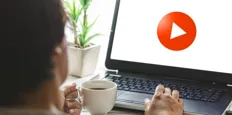 YouTubeで動画をダウンロードすることは違法？