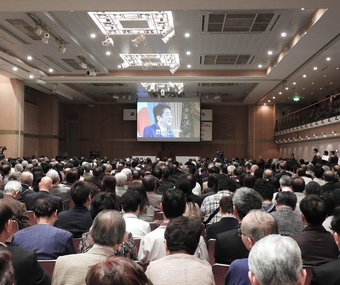 首相「２０２０年改憲」表明