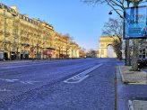 仏、「ウイルスとの共存」へ