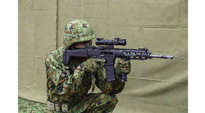 防衛省 陸自の新小銃と新拳銃公開 Japan In Depth ジャパン インデプス