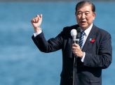 信頼欠く自民党か、頼りない野党かー総選挙、究極の選択