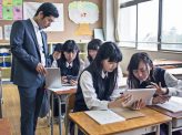 教科書のデジタル化は正しい選択なのか