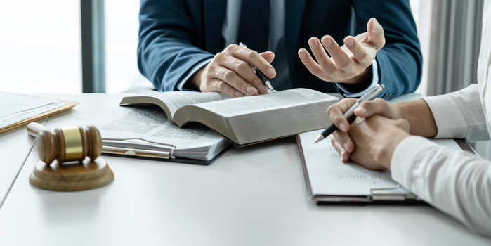 【交通事故】示談書のテンプレート・雛形｜示談書の内容や作成のポイントなどを解説