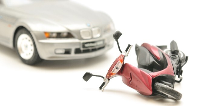 非接触事故で後日警察から連絡がくるのは何日後？理由や対処法などについても解説