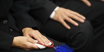 死亡事故直後の遺族が取るべき対応｜事故発生から示談成立までの流れなどを中心に解説