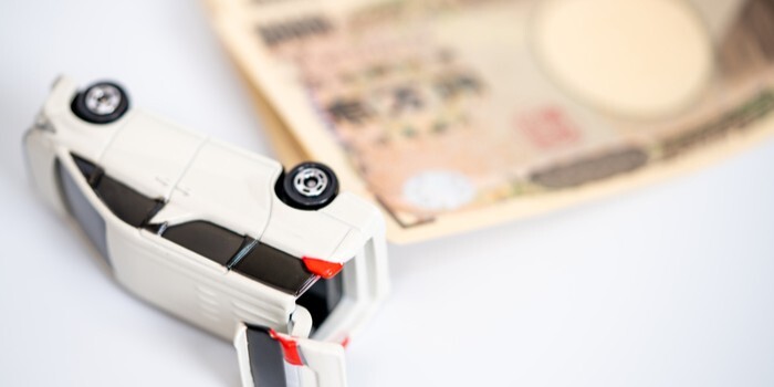 交通事故慰謝料はいくらもらった？実際の事例と損をしないためのポイントも解説