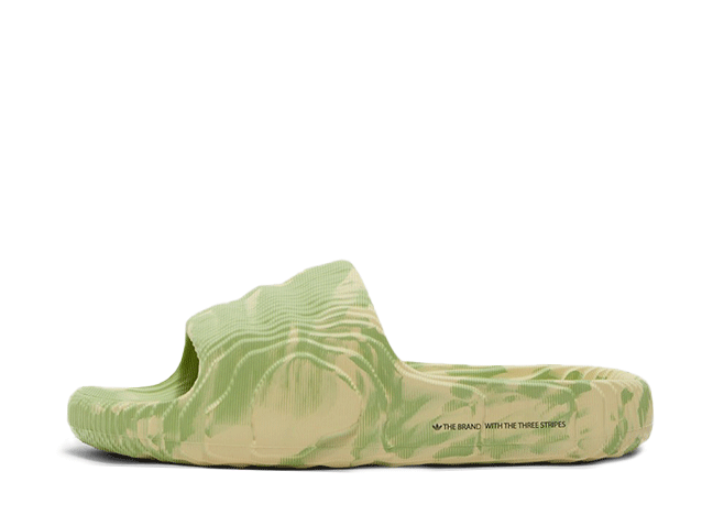 アディダス オリジナルス アディレッタ 22 "マジックライム"