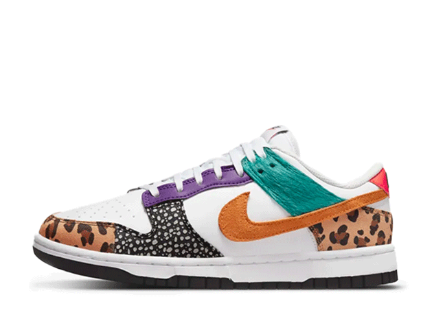 Nike Wmns Dunk Low Se "Safari Mix" White/Washed Teal/Electro Purple