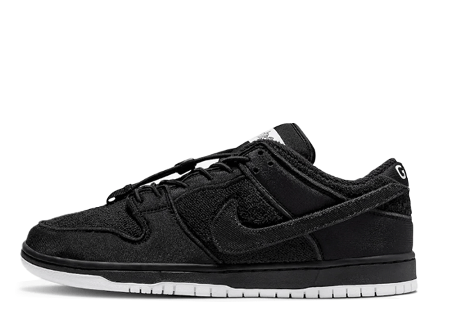 Gnarhunters × Nike SB Dunk Low Pro Qs Black/Black-White