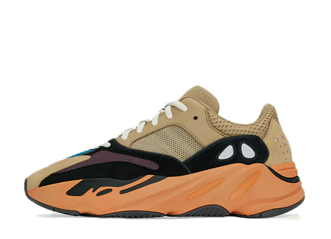 アディダス オリジナルス イージー ブースト 700 "エンフレイム アンバー"