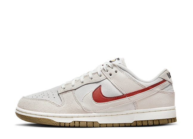 ナイキ ウィメンズ ダンク ロー Se "85" セイル/ココナッツ ミルクバーント オレンジ