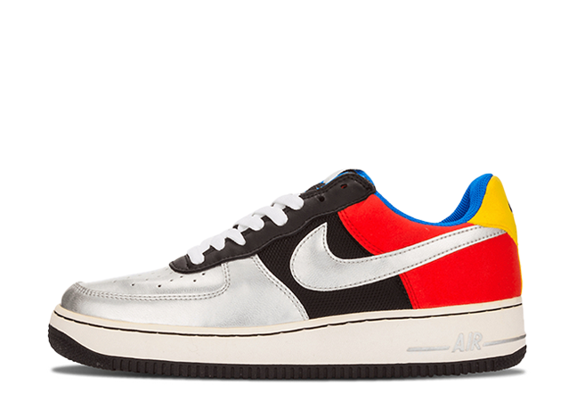 ナイキ "ヒドゥン メッセージ パック" エアフォース 1