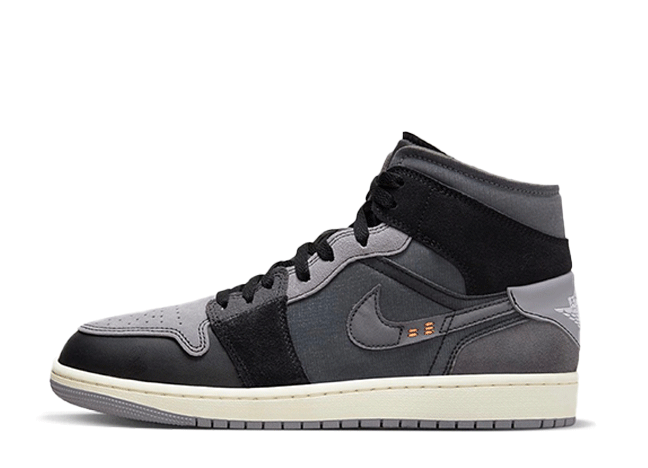 ナイキ エアジョーダン1 ミッド "インサイド アウト/ブラック/グレー" ブラック/ライトグラファイト/セイル/セメントグレー