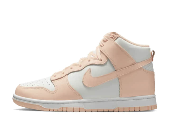 ナイキ ウィメンズ ダンク ハイ "クリムゾン ティント" セイル/クリムゾン ティント