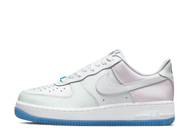 ナイキ エアフォース 1 '07 ロー Lx "Uv" ホワイト/ユニバーシティブルー