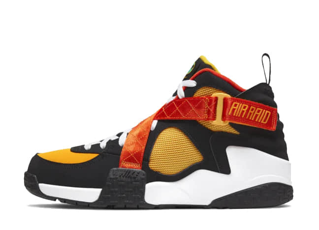 ナイキ "ロズウェル レイガンズ" エア レイド