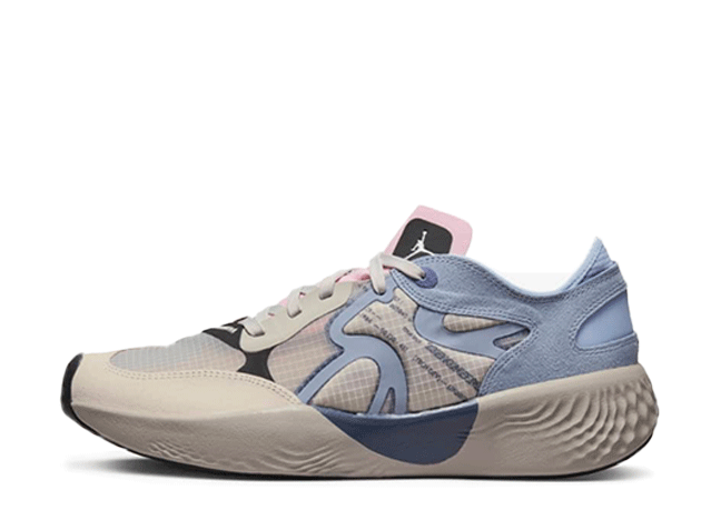 ナイキ エアジョーダン デルタ 3 ロー "コバルト ブリス/アッシェン スレート" ライトアイアンオール/ホワイト