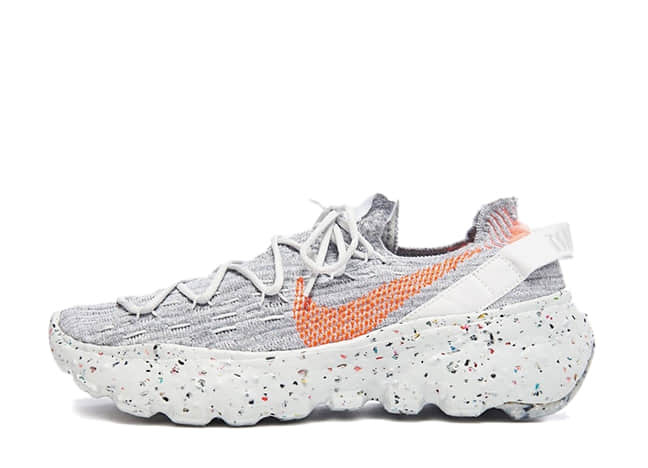 ナイキ "スペース ヒッピー コレクション"