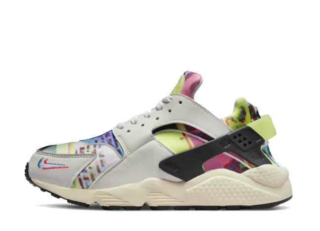 ナイキ ウィメンズ エア ハラチ "ゲーム" ホワイト/ブラックボルトマルチカラー