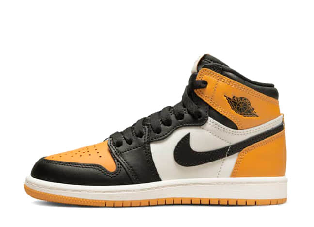 ナイキ エアジョーダン1 レトロ ハイ Og "イエロー トゥ" ブラック/タクシーホワイト