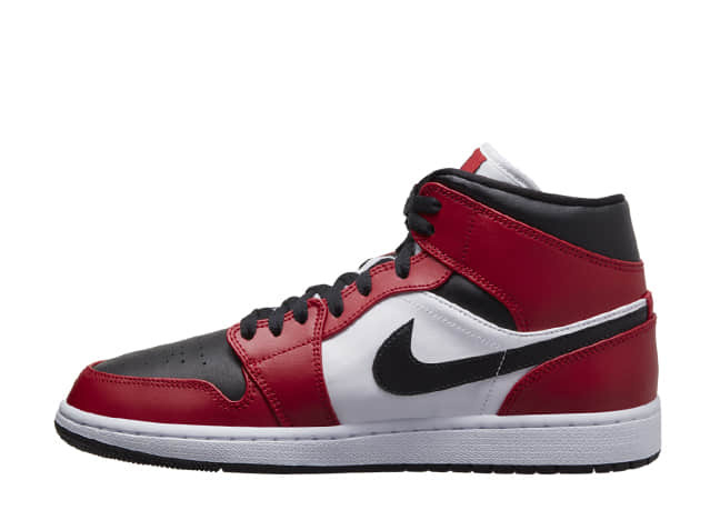 ナイキ エアジョーダン 1 ミッド "シカゴ ブラック トゥ" ブラック/ブラックジム レッド