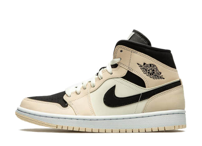 ナイキ ウィメンズ エアジョーダン 1 ミッド "グアバアイス" ベアリーオレンジ/ブラック