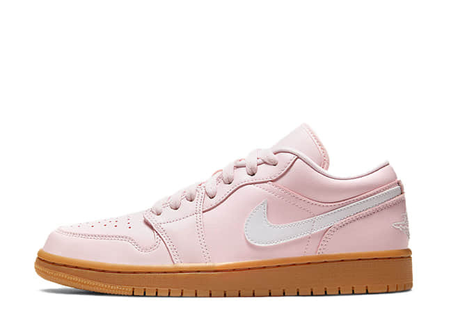 ナイキ ウィメンズ エアジョーダン 1 ロー アークティック ピンク/ホワイトガム ライト ブラウン