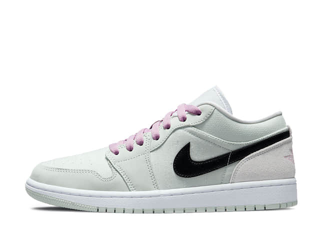 Nike Wmns Air Jordan 1 Low Se Barely Green/Black-Light Arctic Pink-White