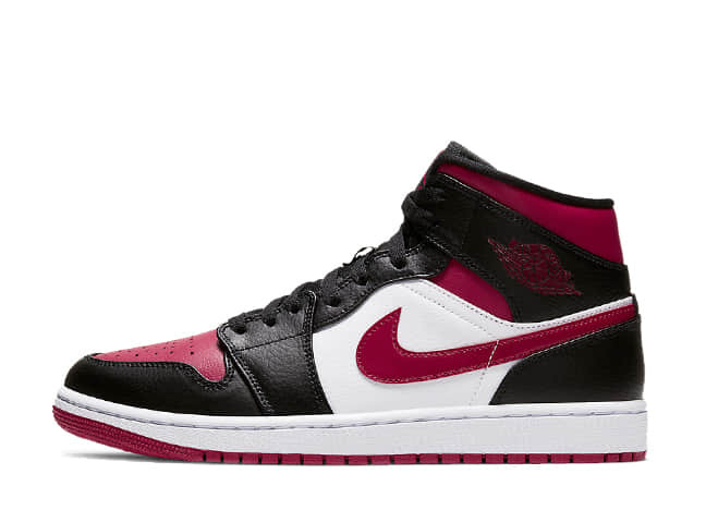 ナイキ エアジョーダン1 ミッド ブラック/レッドホワイト