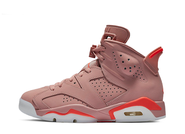 アレイリ・メイ × ナイキ ウィメンズ エアジョーダン6 レトロ ラスト ピンク/ブライト クリムゾン