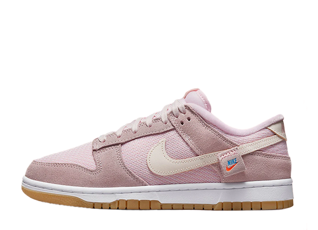 ナイキ ウィメンズ ダンク ロー "テディベア" ライトソフトピンク/ピンクフォーム