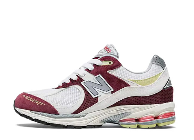 アップゼア × ニューバランス 2002R "バックヤード レジェンズ 2" レッド/ホワイト