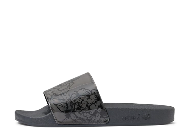 アディダス アディレッタ "ブラック" ブラック/ブラック