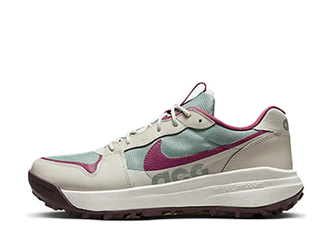 ナイキ ACG ローケイト "マイカグリーン/ライトボーン/ファントム/ローズウッド"