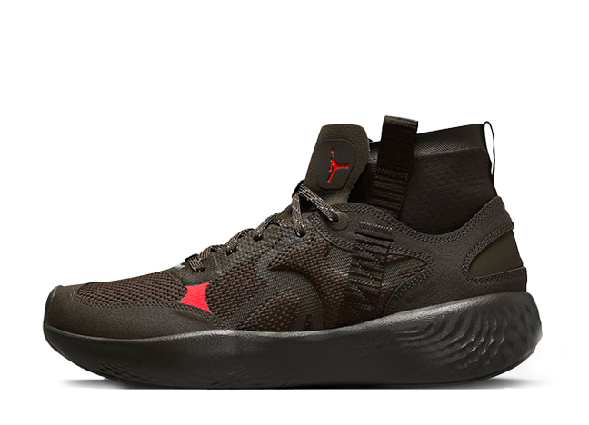 ナイキ ジョーダン デルタ3 ミッド "ブラック/レッド"