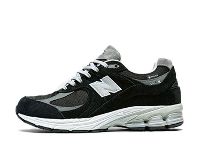 ニューバランス 2002R ゴアテックス "ブラック" ブラック/グレー