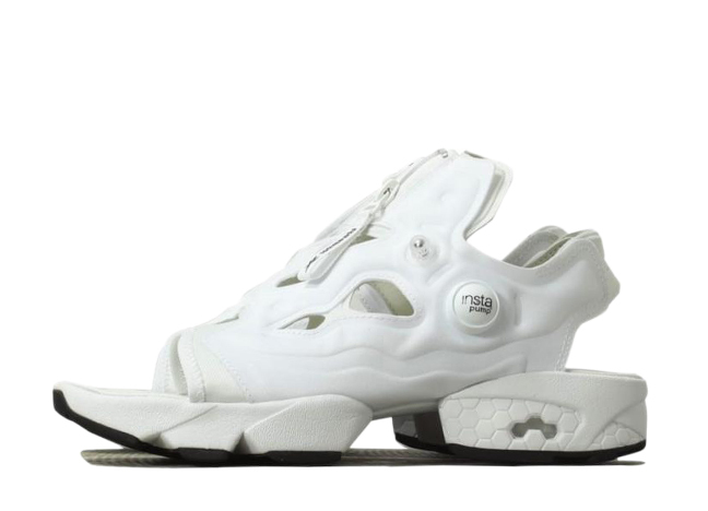 リーボック インスタポンプフューリー サンダル ジップ "フットウェアホワイト"