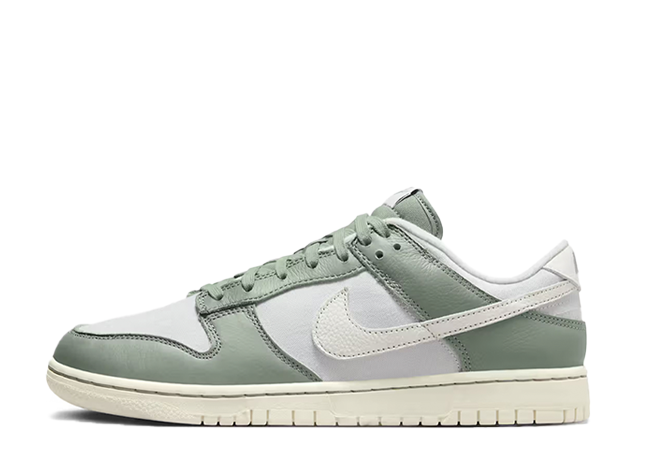 ナイキ ダンク ロー PRM "マイカグリーン/ホワイト"