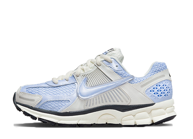ナイキ ウィメンズ ズームボメロ5 "ロイヤルティント/ホワイト/ブラック"