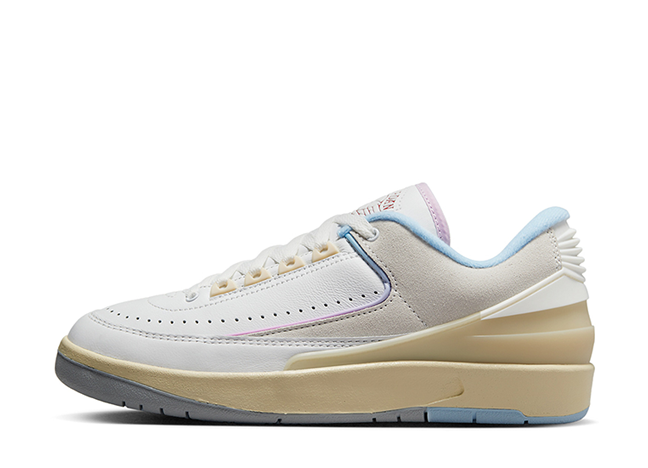Nike Wmns Air Jordan 2 Retro Low "Summit White/Ice Blue/Cream"