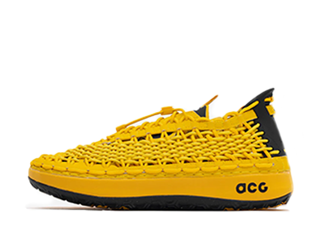 ナイキ ACG ウォーターキャット+ "ユニバーシティゴールド/ブラック"