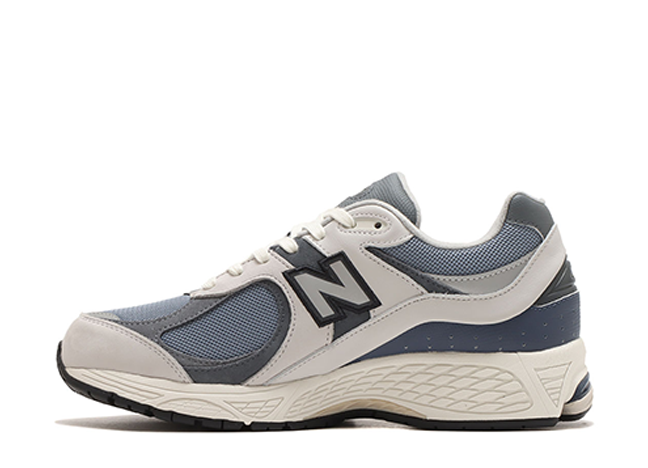 アトモス × ニューバランス 2002R "サイバーネティックス ブルー/グレー"