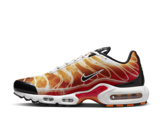 ナイキ エアマックスプラス "ソーラーフレア" オレンジ/ブラック