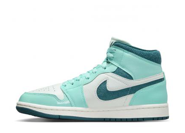 Nike Wmns Air Jordan 1 Mid SE "Bleached Turquoise/Bearley Green/Sail"