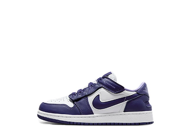 ナイキ Gs エアジョーダン1 ロー フライイーズ "スカイJ パープル/ホワイト"