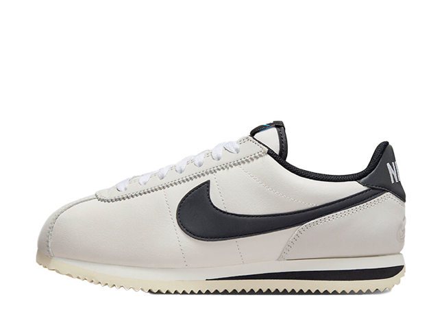 ナイキ ウィメンズ コルテッツ SE "スーパーソニック" ファントム/ブラック