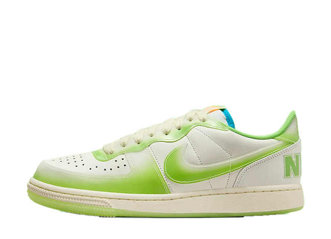 ナイキ ターミネーター ロー PRM "ソフトビニール" ホワイト/グリーン