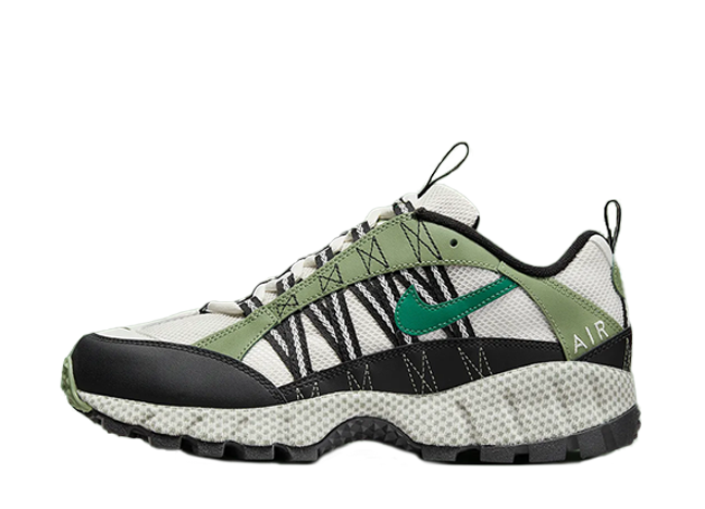 ナイキ エアフマラ "オイルグリーン アンド マラカイト" オイルグリーン/マラカイト/ブラック