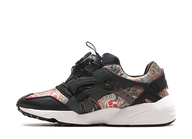THREE TIDES TATTOO × atmos × Puma Disc Blaze "Black/White"