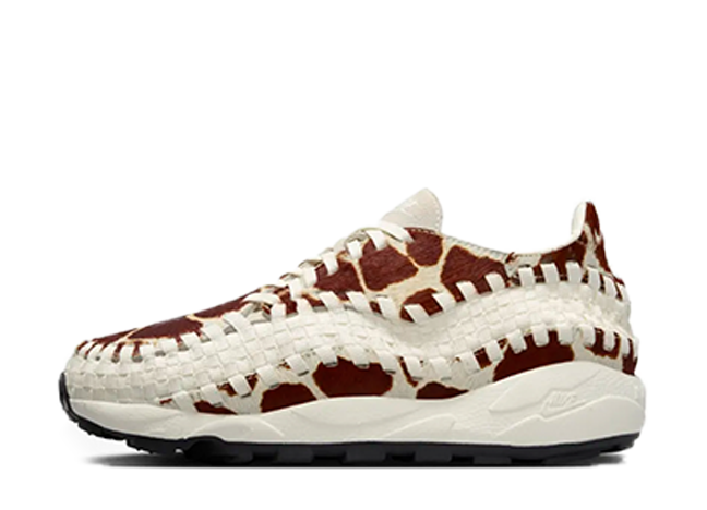 Nike WMNS Air Footscape Woven "NaturalWhite/Brown"